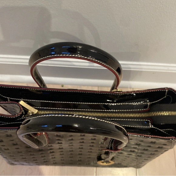 Arcadia Black Patent Leather Tote Bag - Picture 6 of 15